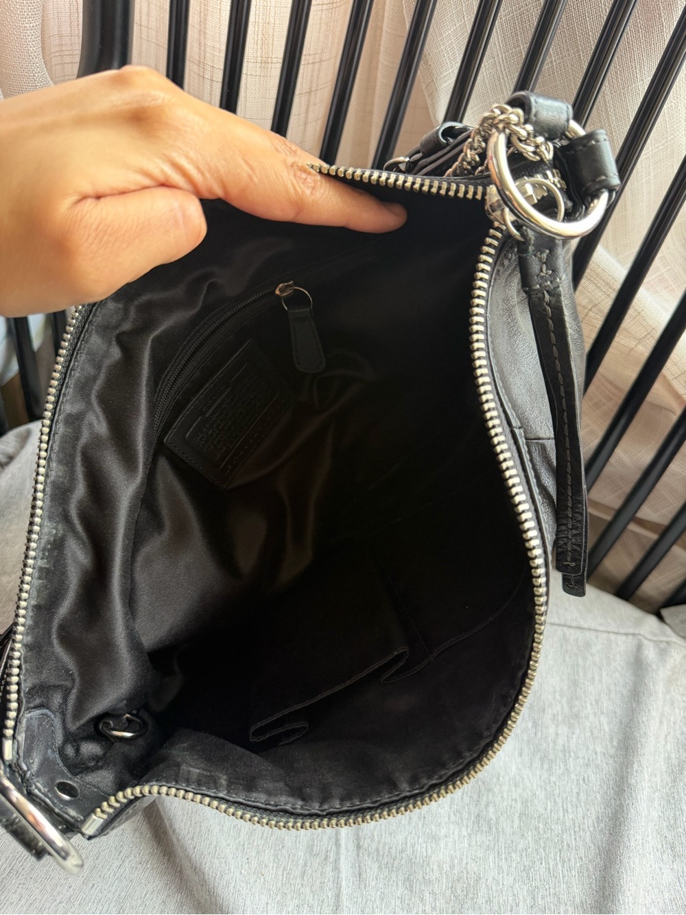 Coach Black Leather Hobo Shoulder Bag with Silver Hardware - Picture 8 of 9